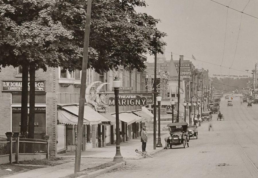 Marigny Theatre - 1916 Photo From David Jones (newer photo)